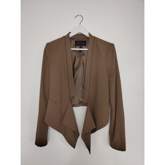 BCBGMaxAzria Jackets & Blazers - BCBGMAXAZRIA Brown Blazer